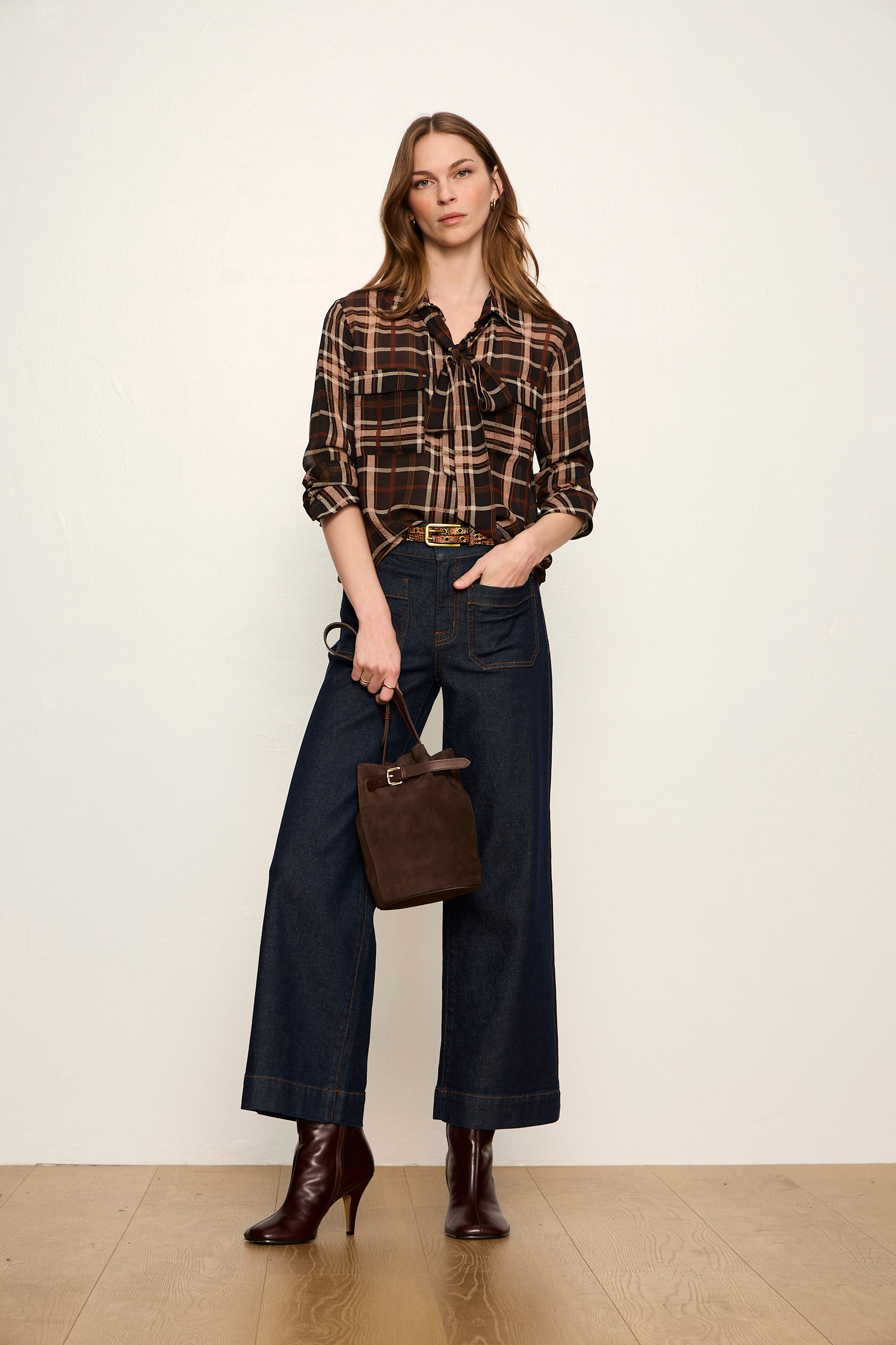 MEET IN PARIS TIE NECK BLOUSE