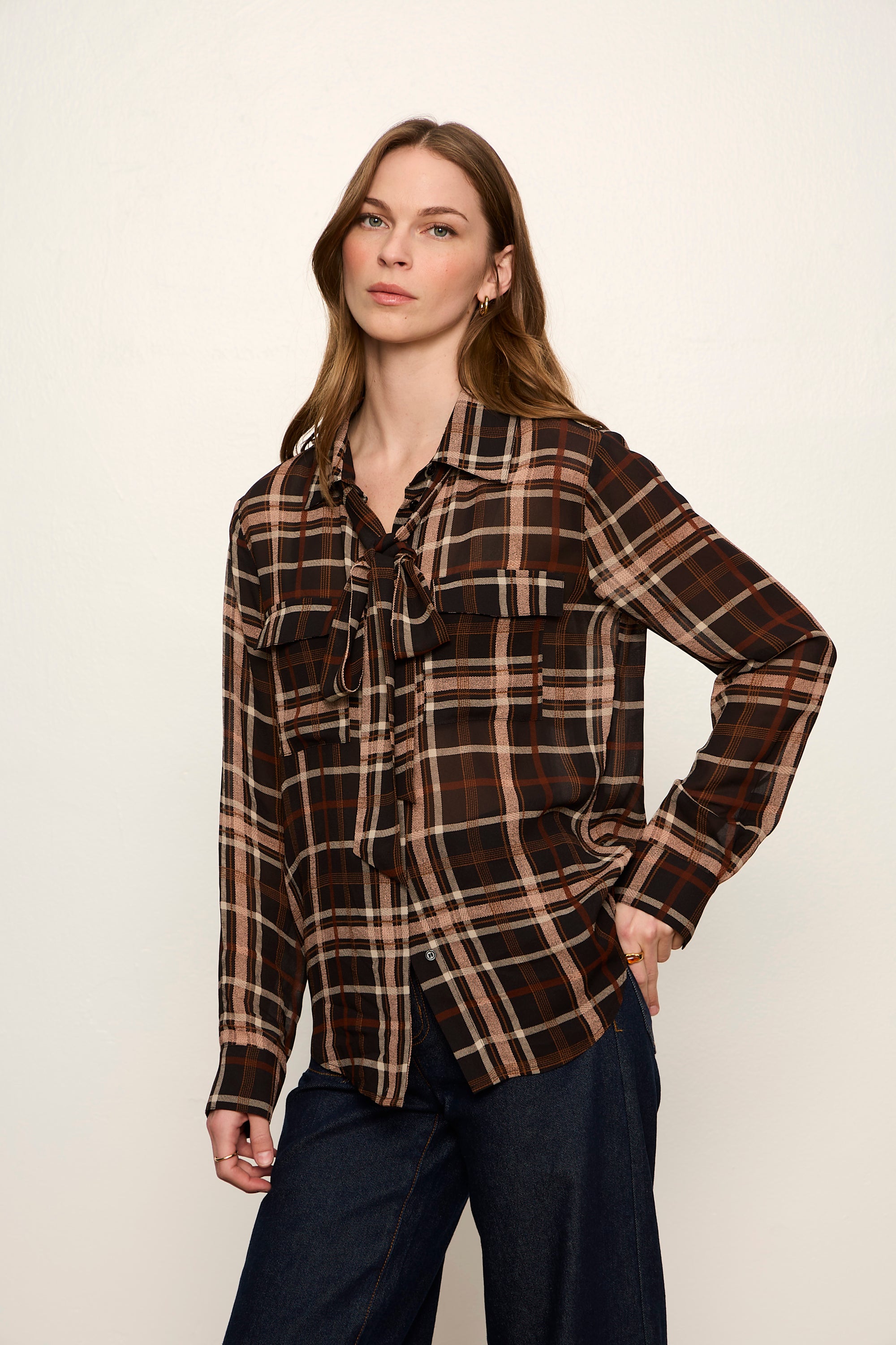 MEET IN PARIS TIE NECK BLOUSE