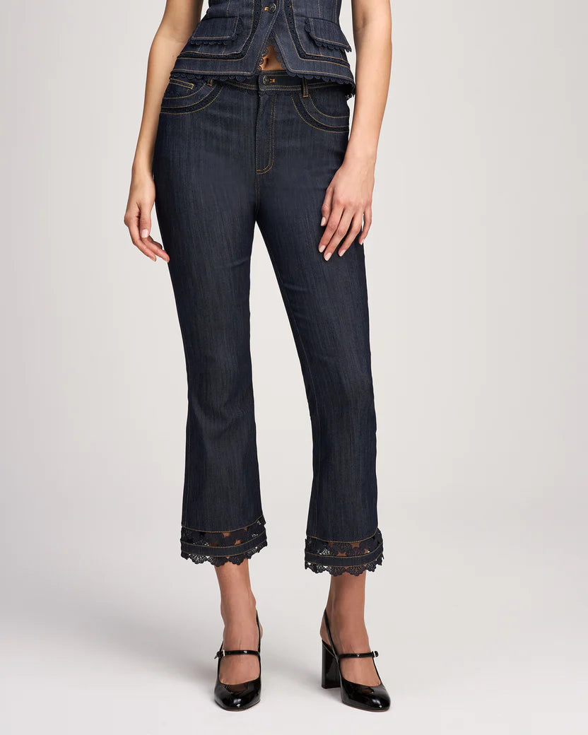 Guipure Lace Cropped Stevie